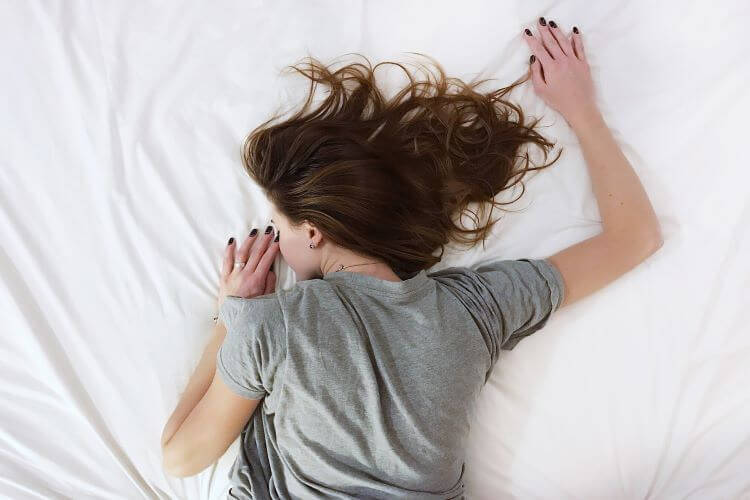 9 สิ่งที่ต้องทำเมื่อคุณนอนไม่หลับ